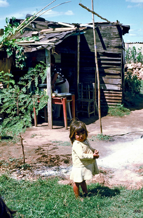 AÑO 1979 - COLOR - VIDA CAMPESINA EN PARAGUAY (JOSÉ MARÍA BLANCH)